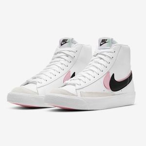 Nike Blazers Mid '77, Big Kids, Size 7